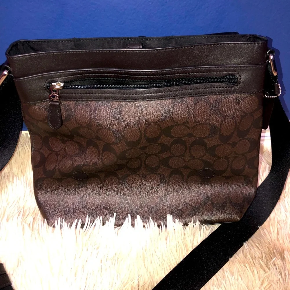 COACH Messenger Bag